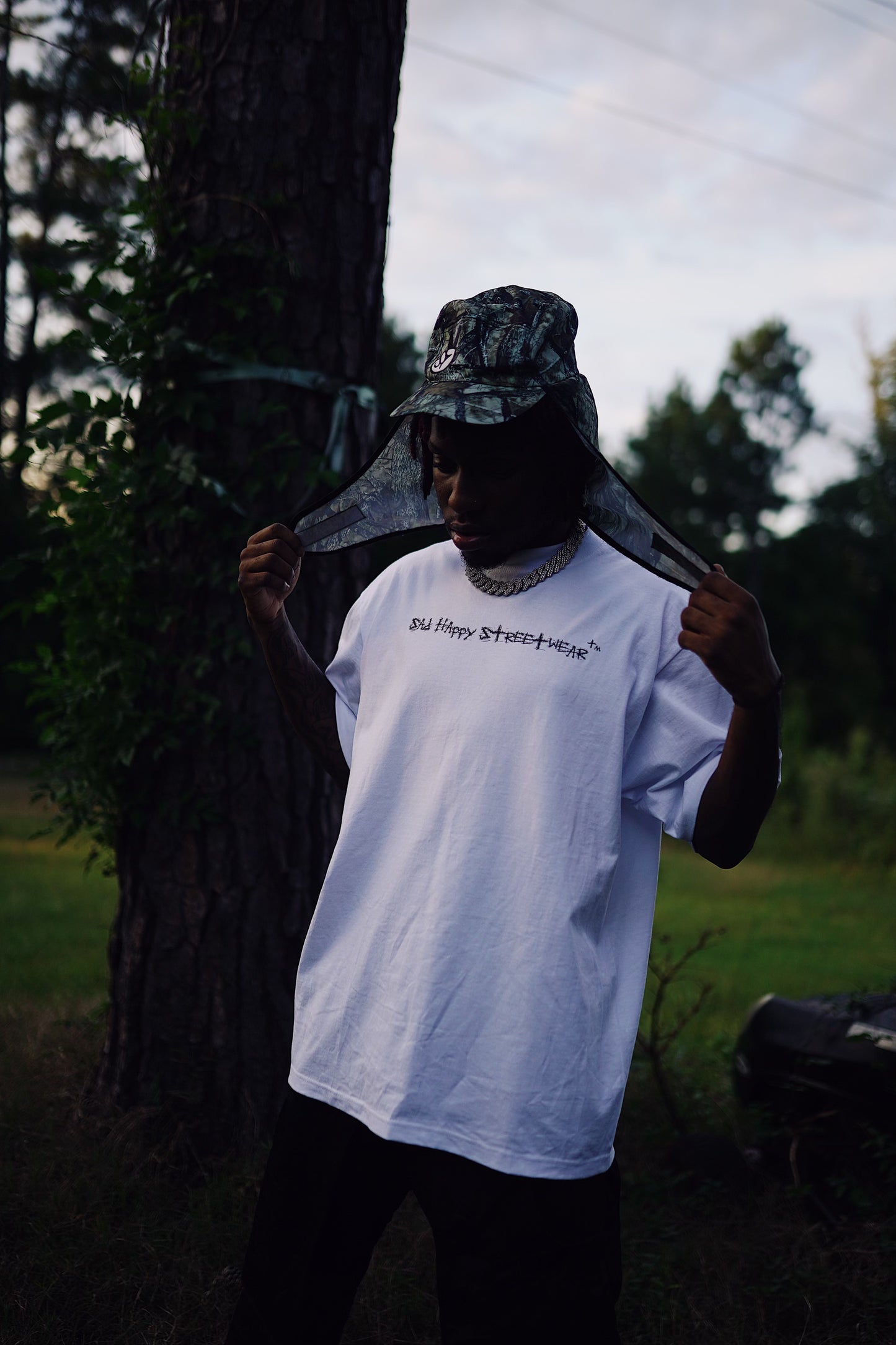 Slogan (Tee)